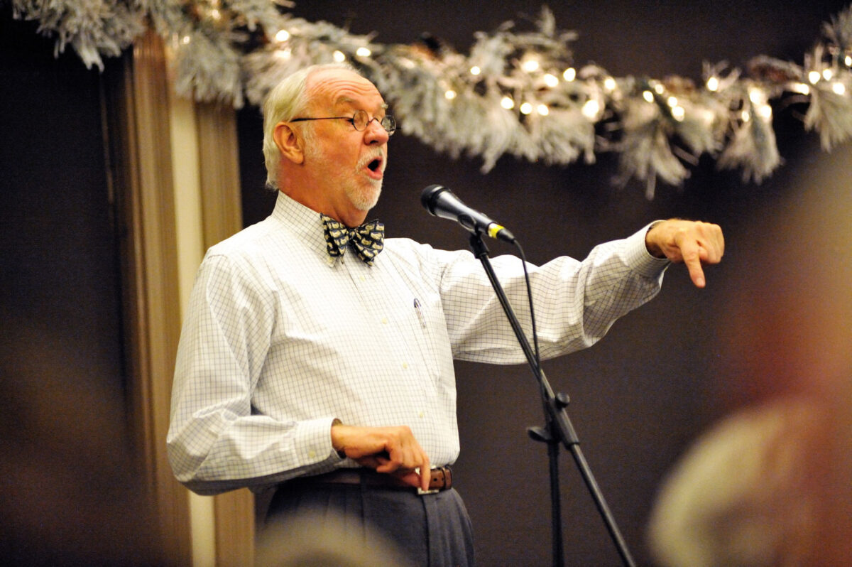 Donald Davis, master storyteller, shares holiday tales in Lehi News